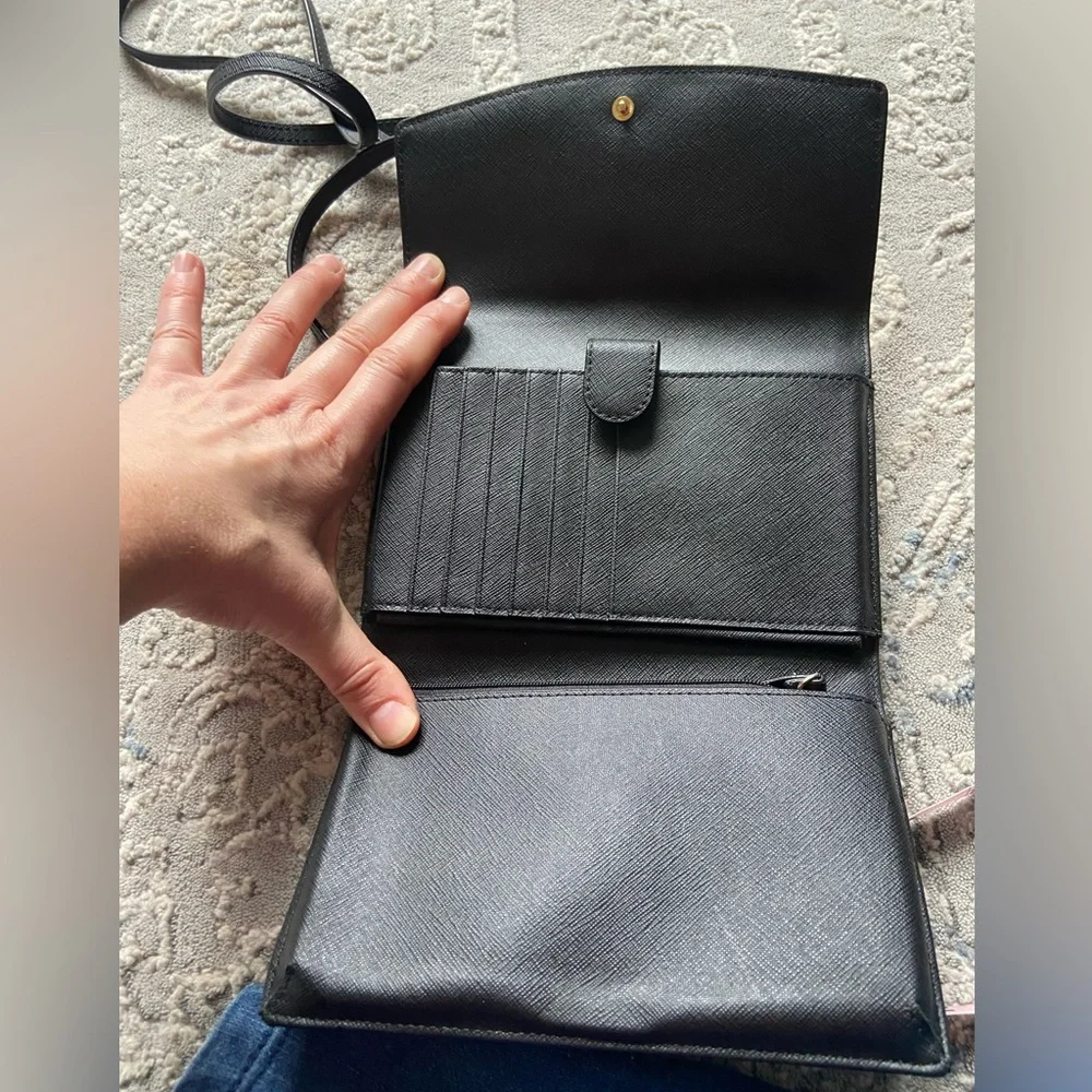 Kate spade laurel way winni saffiano crossbody